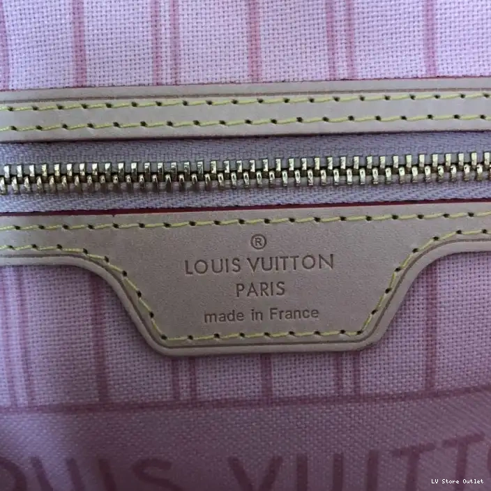 Hot sale LV Bags 19B570268 0327